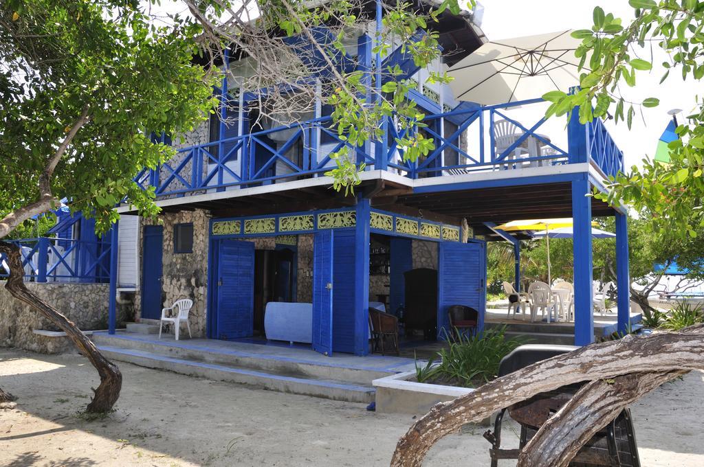 Casa Gaviota Baru Beach House Hotel Exterior photo